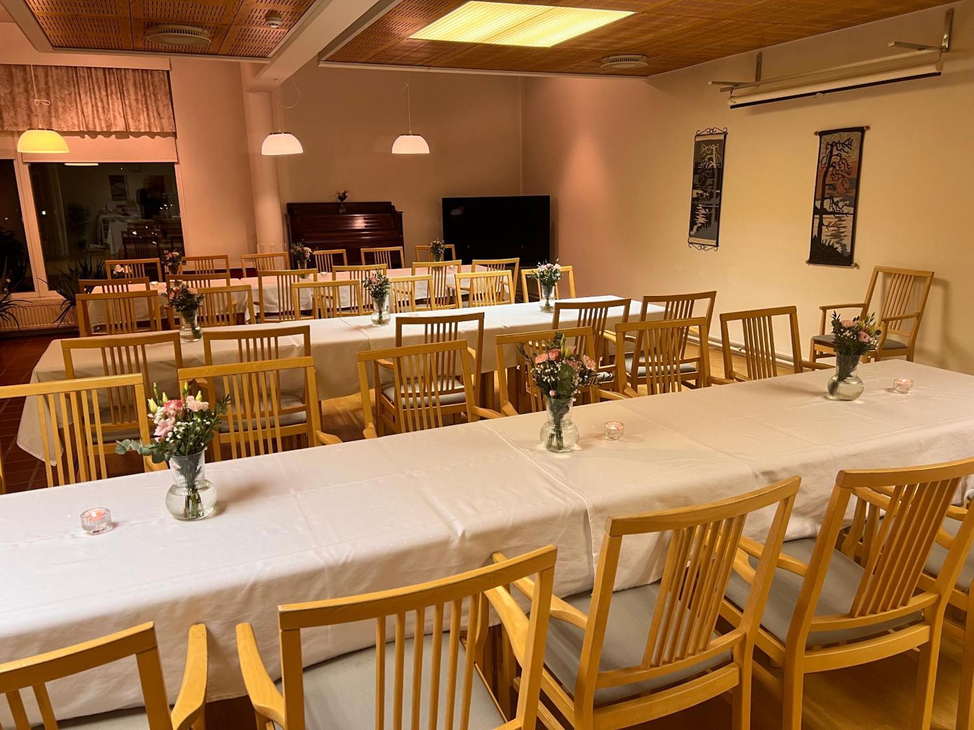 Budget Hotel Easystay Borgå Exteriör bild