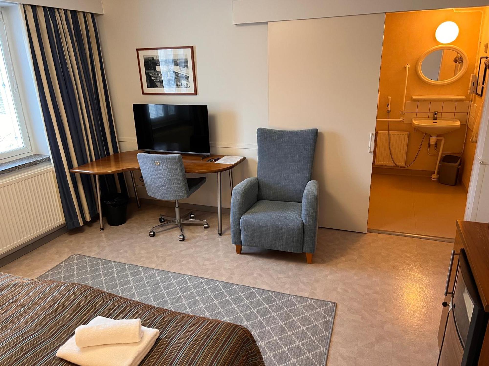 Budget Hotel Easystay Borgå Exteriör bild
